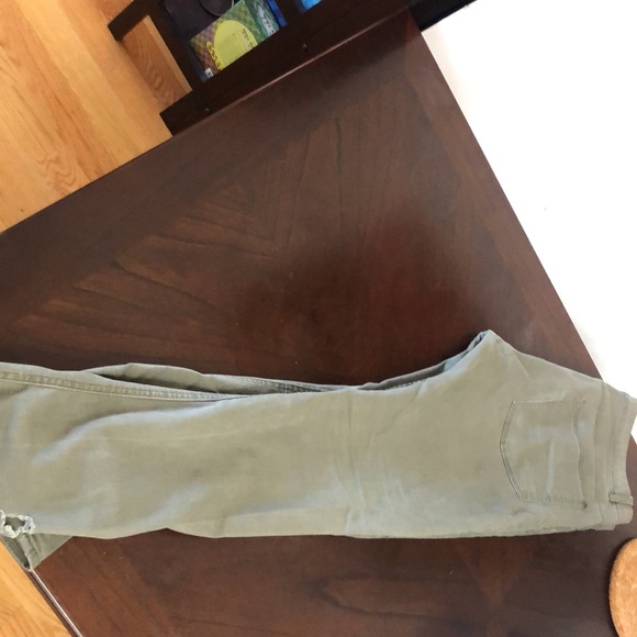 H&M  Ripped Skinny Jeans - Picture 2 of 2